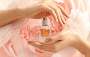 ادکلن زنانه, ادکلن زنانه خوشبو, رایحه خاص, ادکلن معروف, ادکلن زنانه برتر